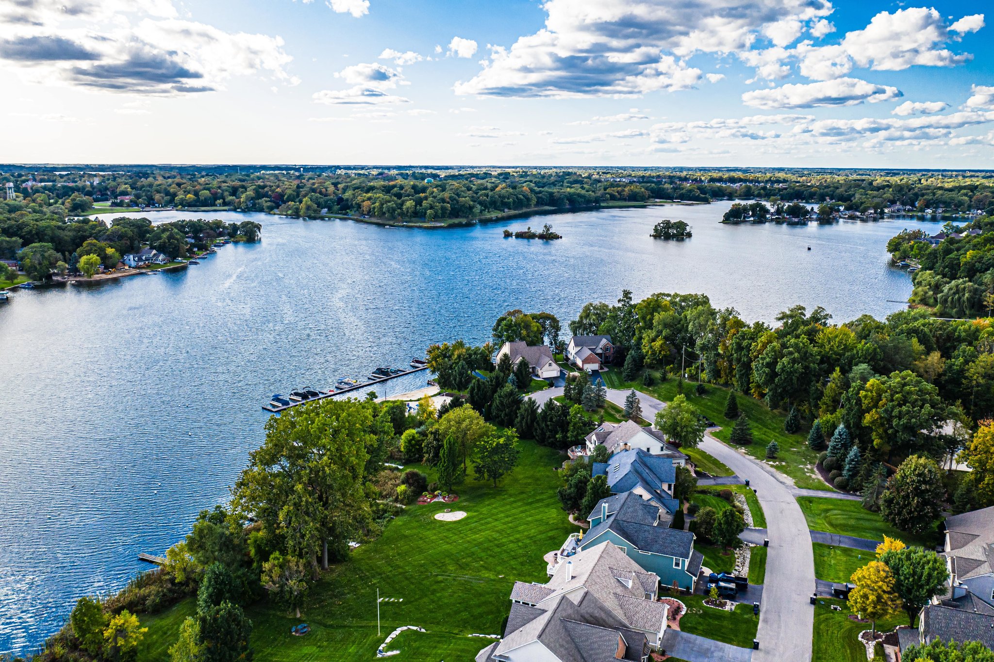 View of the Lakeshore Pointe neighborhood lake