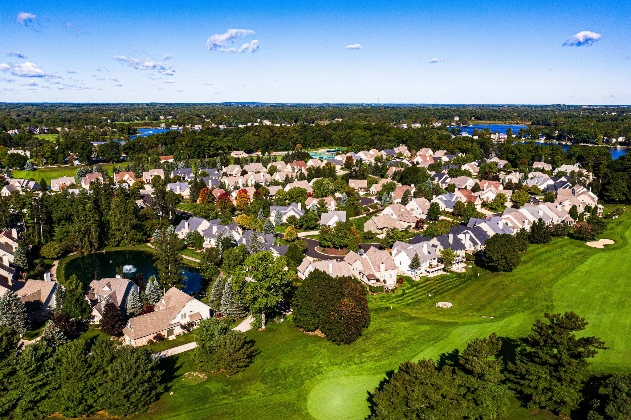 Aerial view of the oak pointe golf course