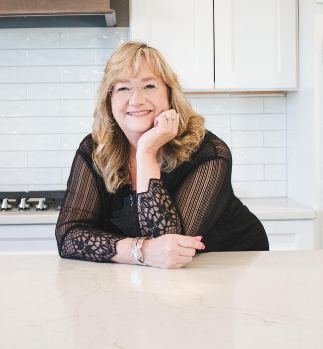 Photo of Tina Peterson, 